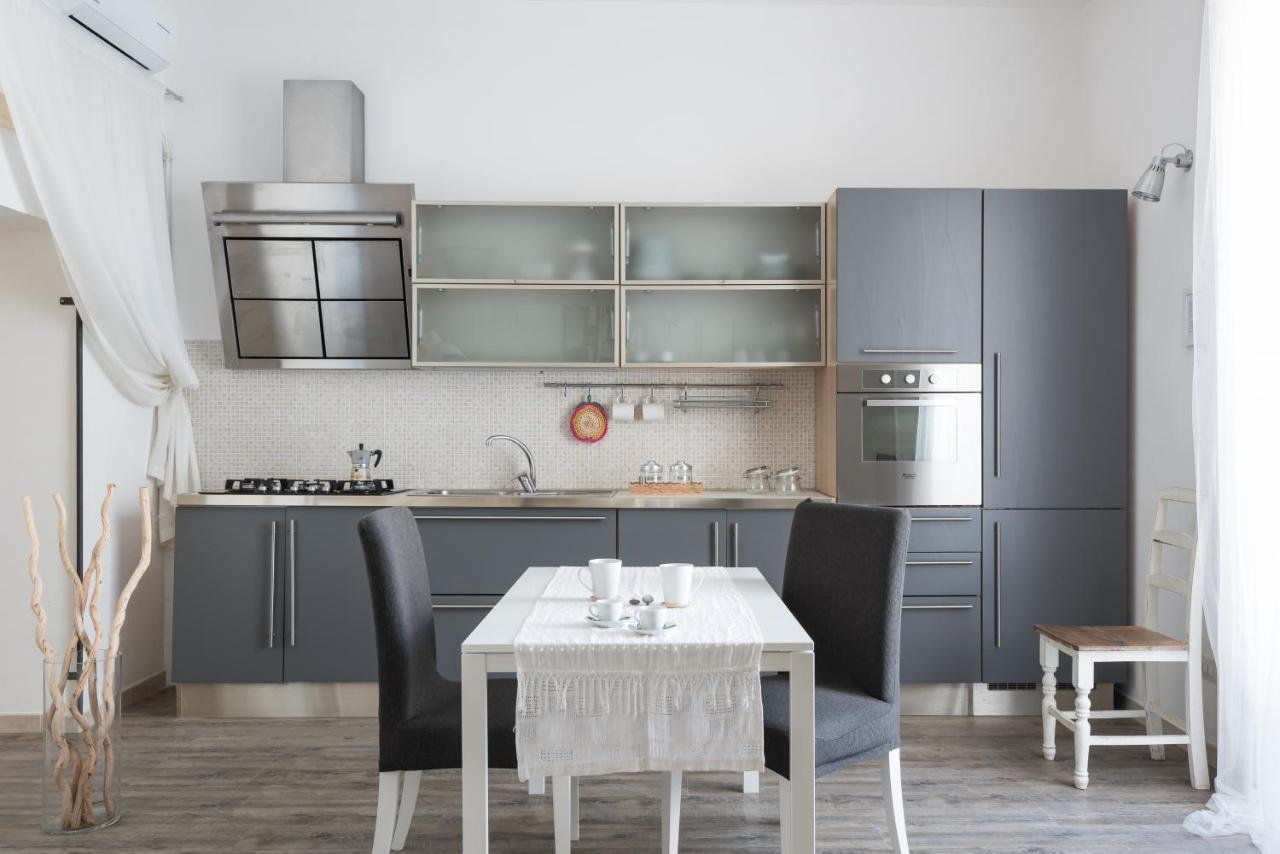 Dimora Optuya Apartment *